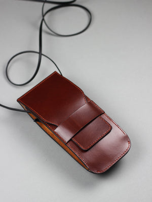 NUVO Handmade Leather Smartphone Case Brown | Minimalist Crossbody from Barcelona